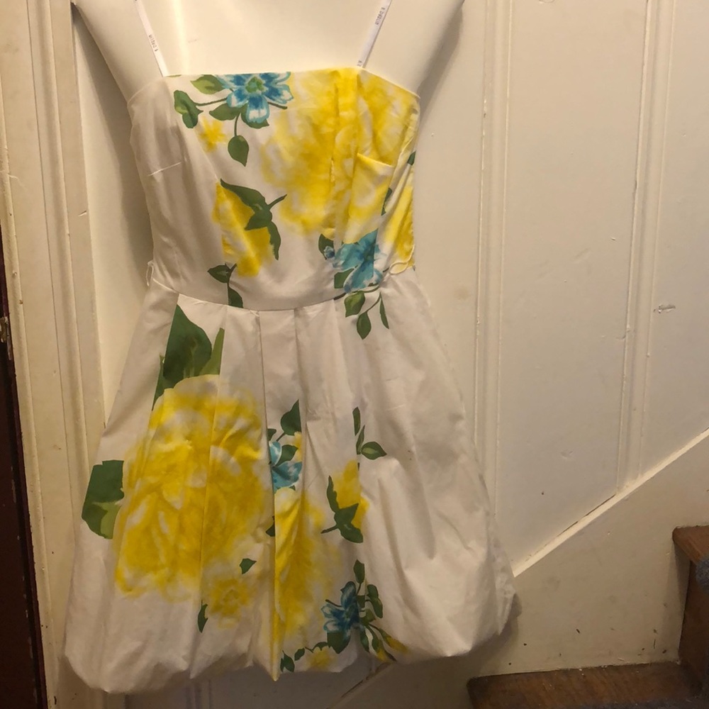Cute floral strapless dress
